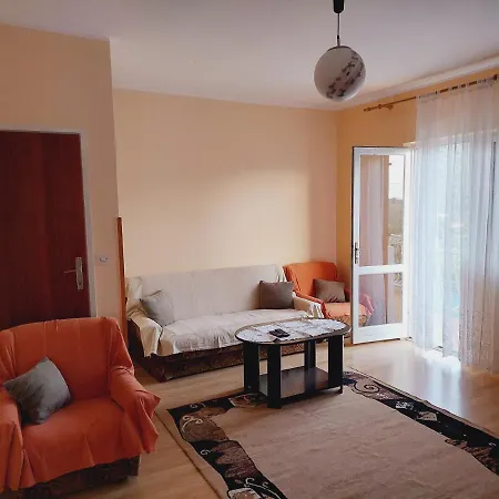 Stipe Apartment Grebastica